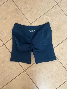 Aurola gym shorts